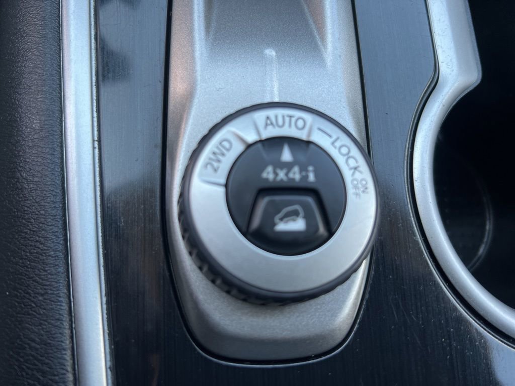 Used 2018 Nissan Pathfinder SV w/ Cargo Package image 58