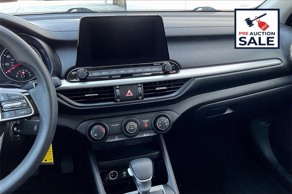 Certified 2021 Kia Forte LXS image 6