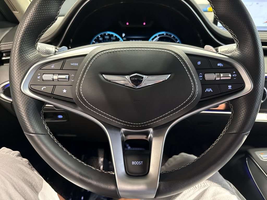 Used 2025 Genesis Electrified GV70 w/ Prestige Package AWD/4WD image 23
