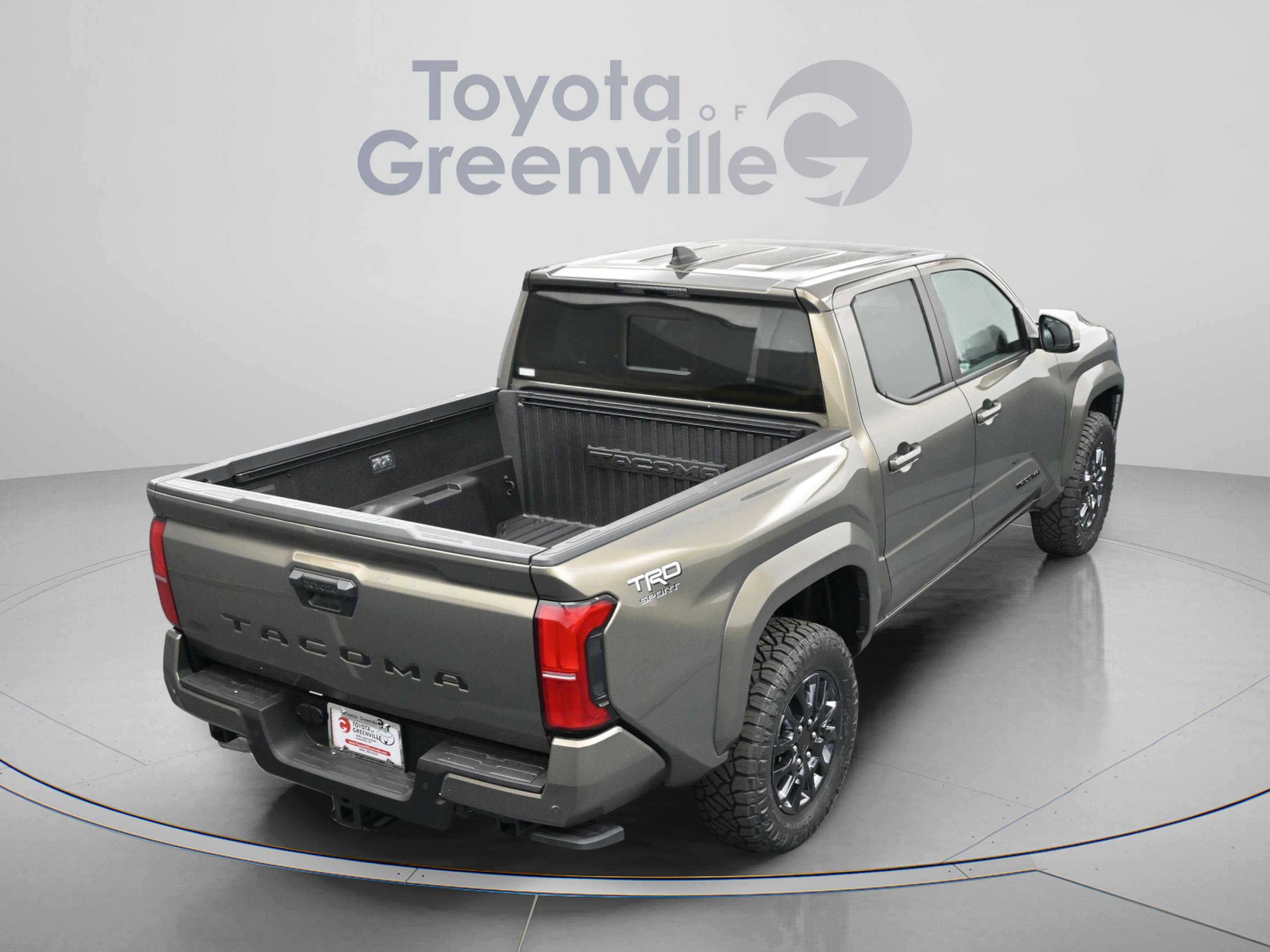 Used 2025 Toyota Tacoma TRD Sport w/ TRD Sport Upgrade Package RWD image 13