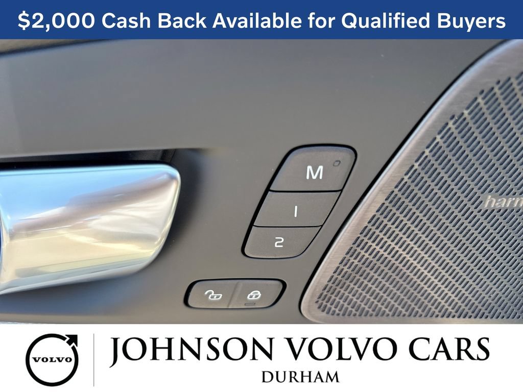 New 2026 Volvo XC60 B5 Ultra w/ Protection Package Premier AWD/4WD image 15