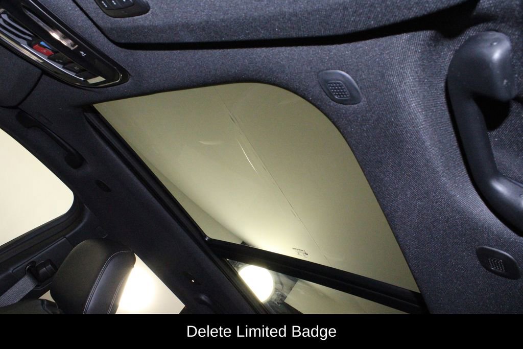 New 2025 Jeep Grand Cherokee Limited image 10