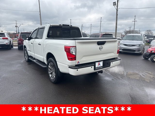 Used 2018 Nissan Titan SL w/ Chrome Package image 5