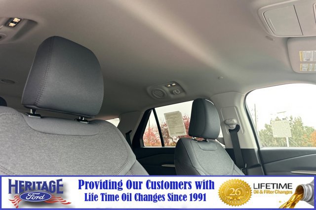 New 2026 Ford Explorer Active image 18