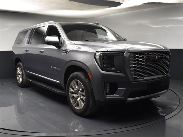 Used 2022 GMC Yukon XL Denali video 3