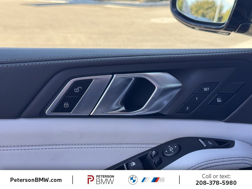 New 2026 BMW X5 xDrive50e w/ M Sport Package image 28