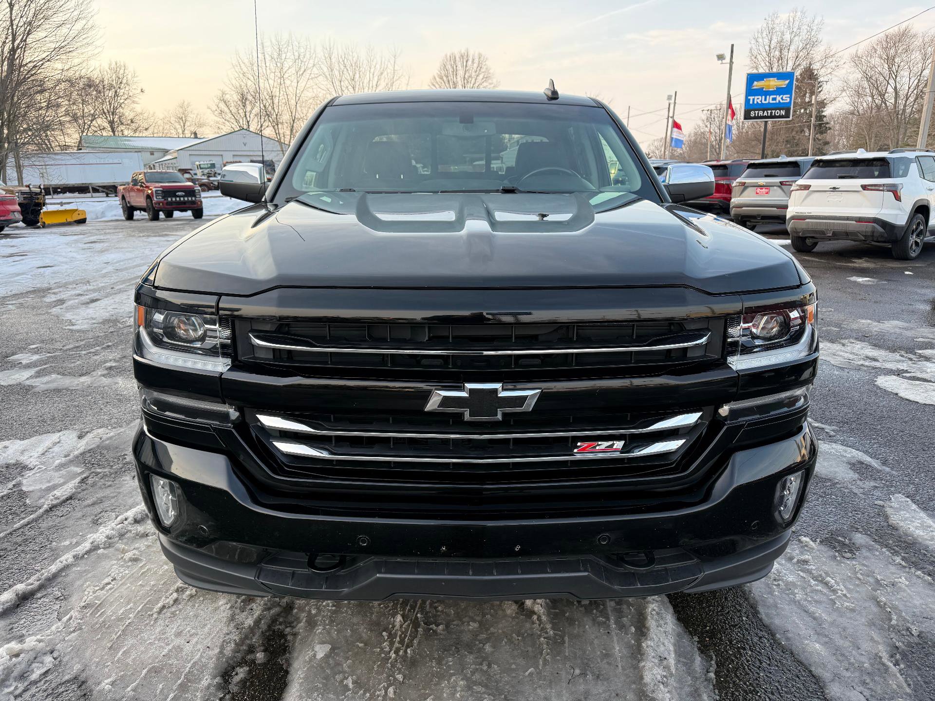 Used 2018 Chevrolet Silverado 1500 LTZ image 2