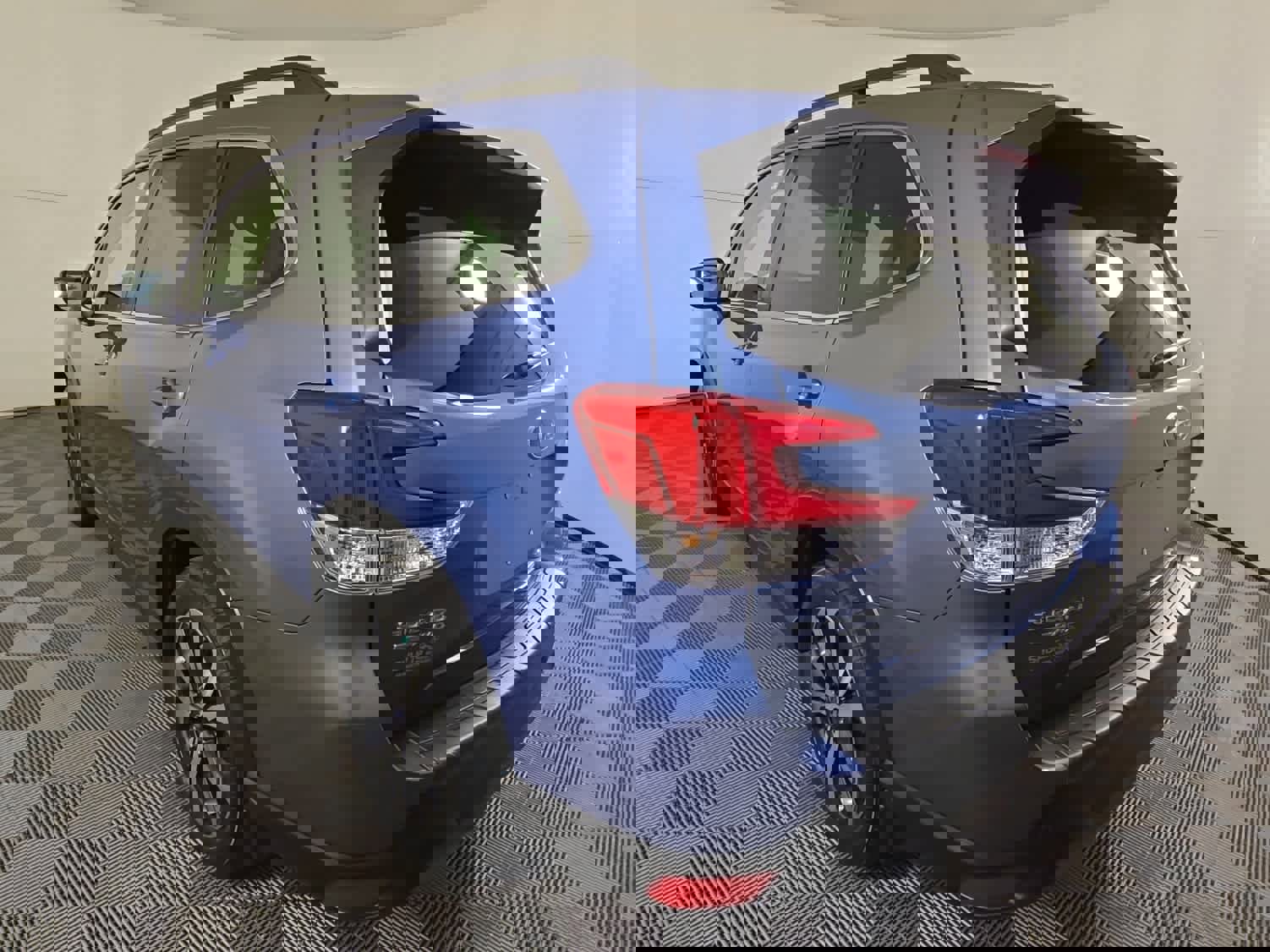 Used 2021 Subaru Forester Limited image 18