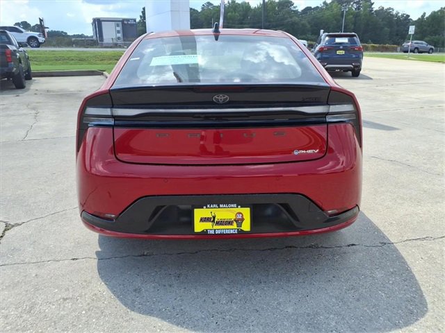 New 2026 Toyota Prius Plug-In Hybrid image 3