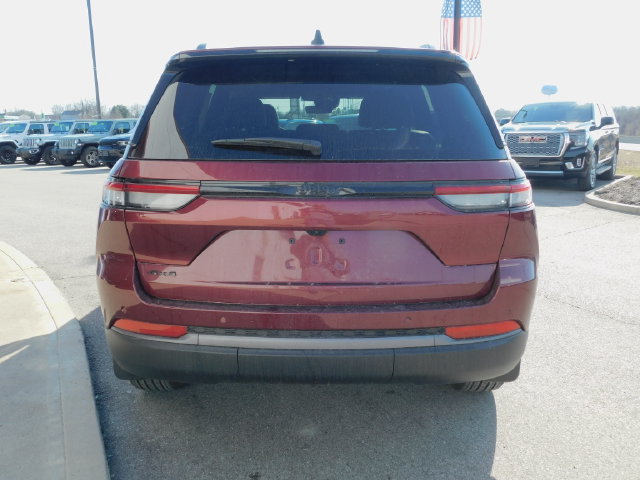 New 2026 Jeep Grand Cherokee Altitude AWD/4WD image 27