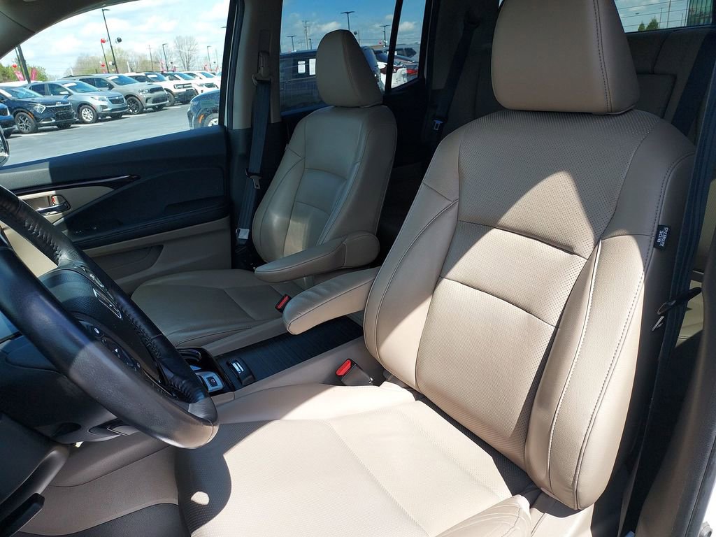 Used 2017 Honda Ridgeline RTL-E image 17