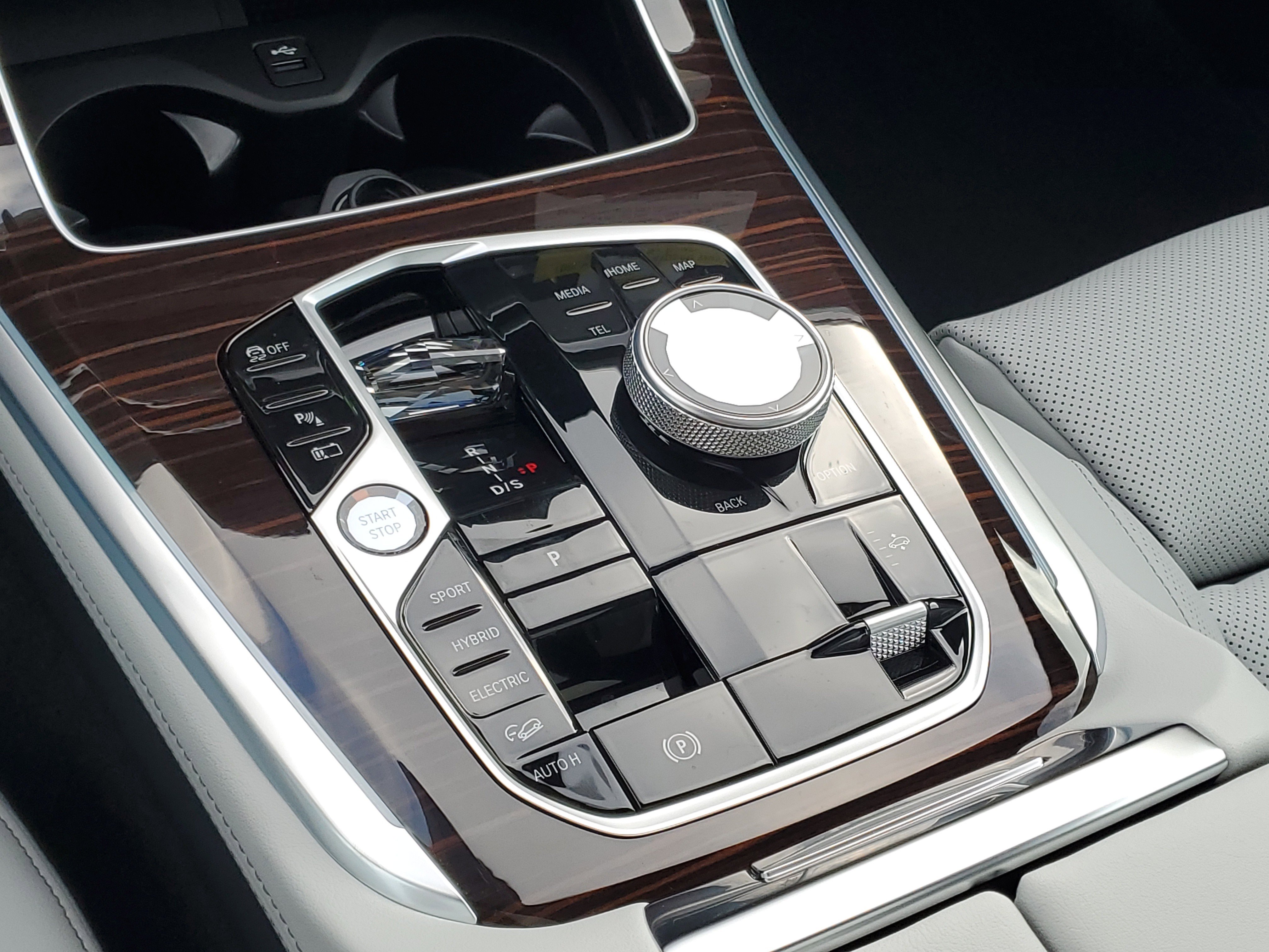 New 2026 BMW X5 xDrive50e image 20