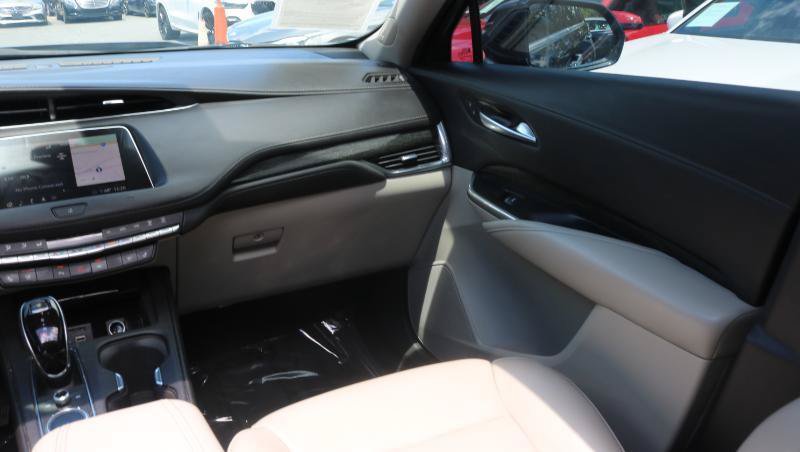 Used 2020 Cadillac XT4 Premium Luxury AWD/4WD image 21