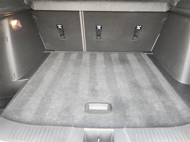 Used 2025 Chevrolet Trax ACTIV w/ Sunroof Package image 32