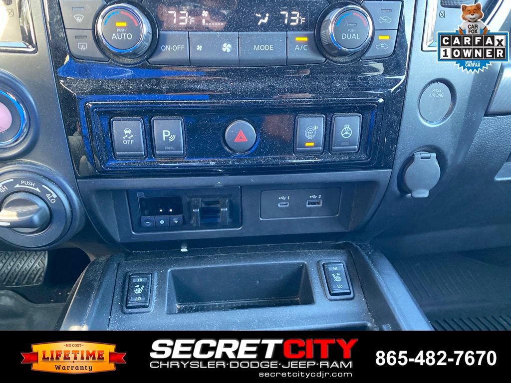 Used 2023 Nissan Titan PRO-4X w/ Pro-4x Convenience Package AWD/4WD image 17