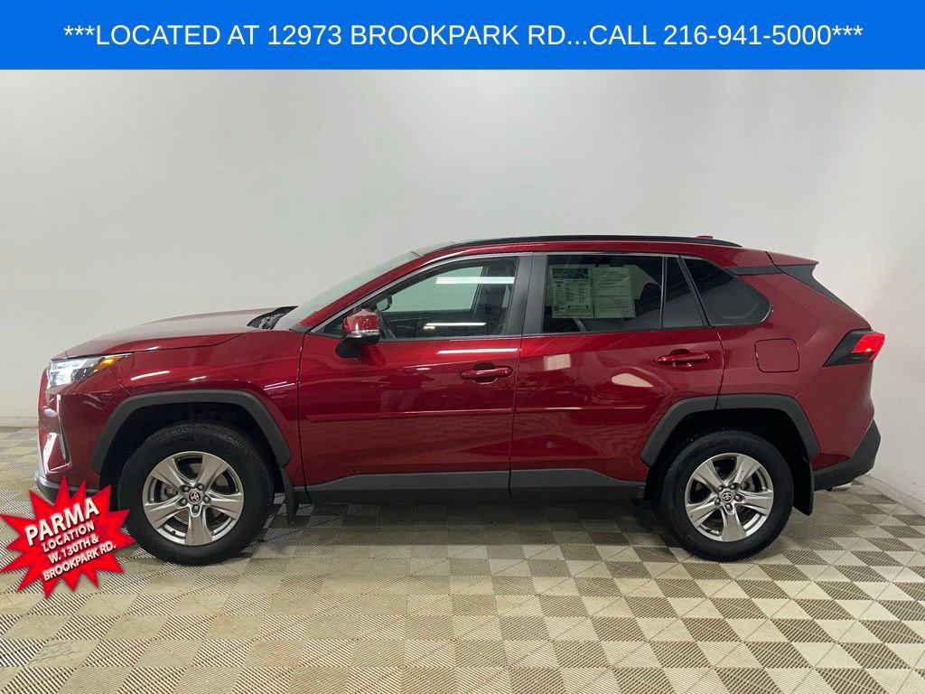 Used 2024 Toyota RAV4 XLE w/ Convenience Package image 6