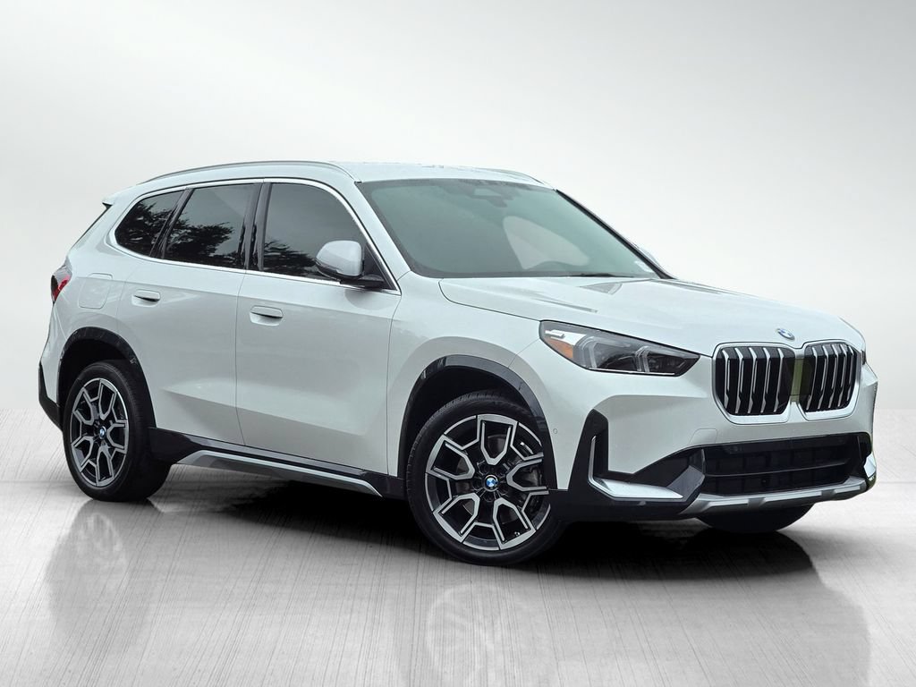 Used 2023 BMW X1 xDrive28i w/ Convenience Package AWD/4WD image 1