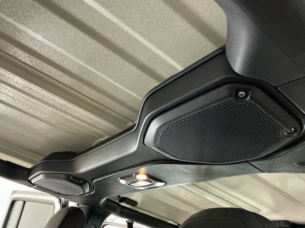 Used 2022 Jeep Wrangler Unlimited Rubicon 4xe image 38