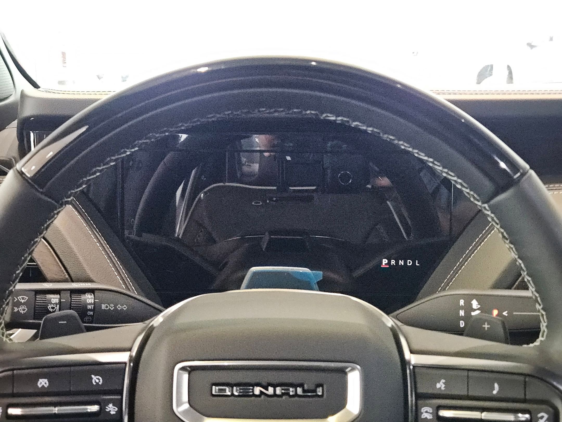 New 2026 GMC Yukon Denali Ultimate w/ LPO, Floor Liner Package image 24