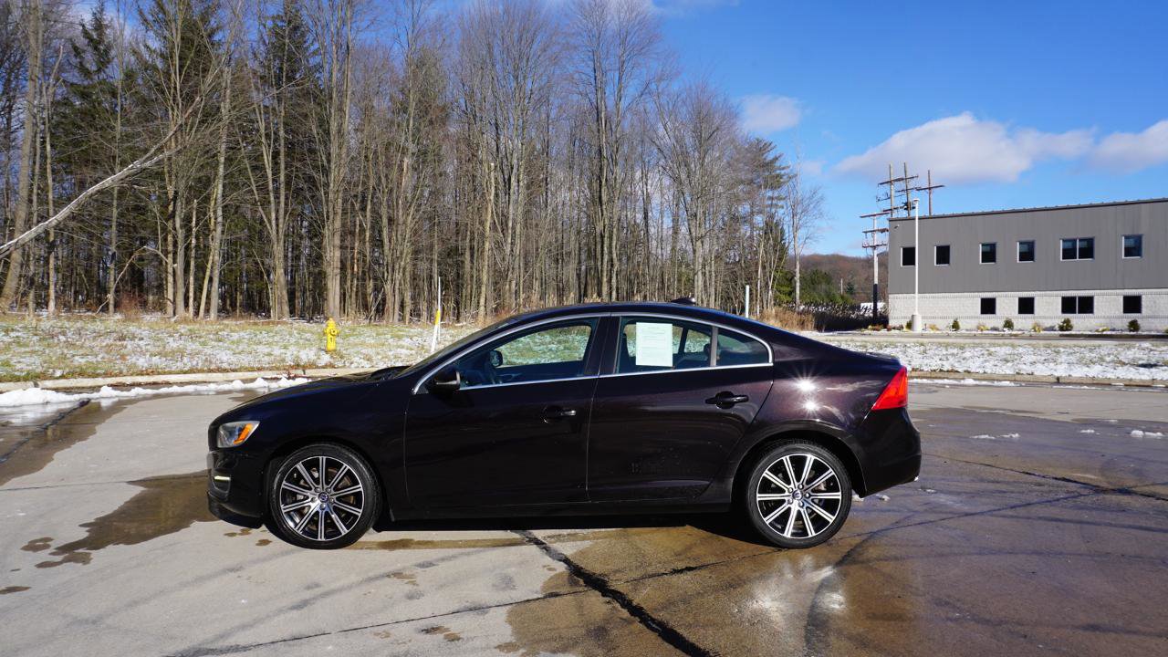 Used 2014 Volvo S60 T5 image 2