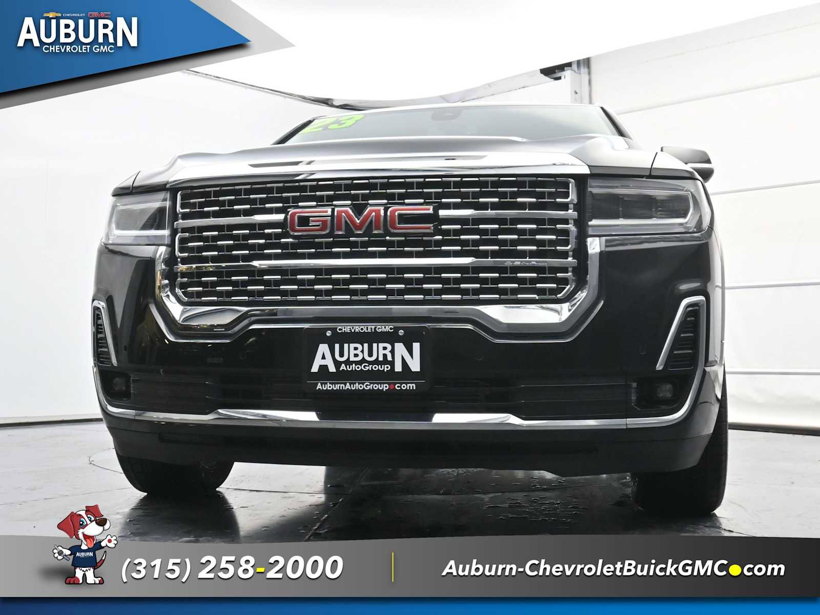 Used 2023 GMC Acadia Denali w/ Trailering Package image 18