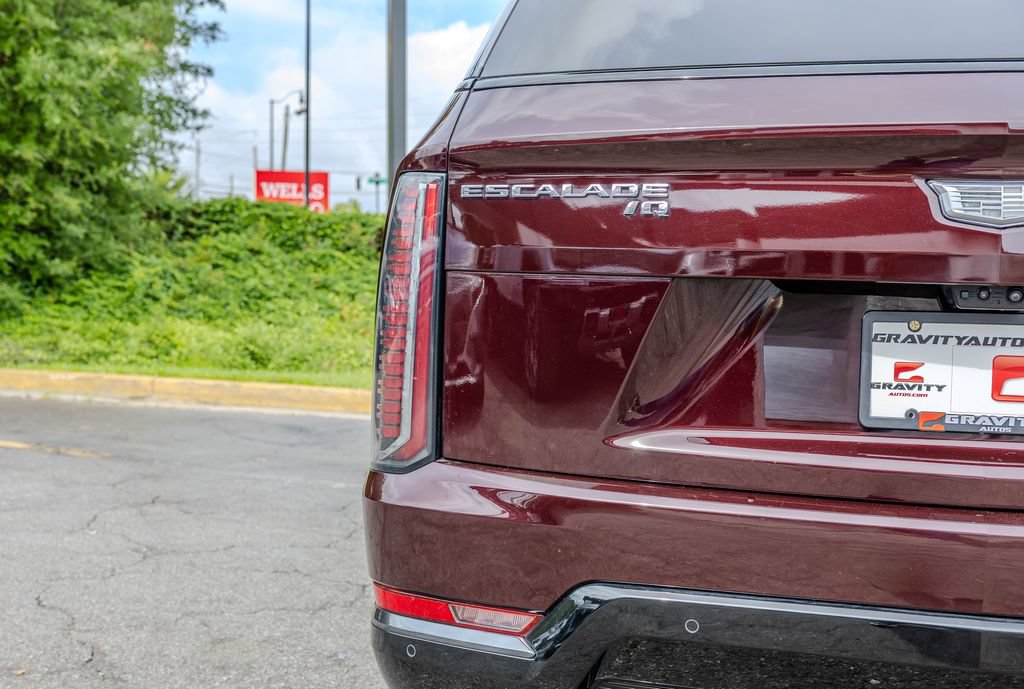 Used 2025 Cadillac Escalade IQ Sport 2 AWD/4WD image 27