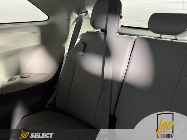Used 2021 Toyota Sienna XLE FWD image 20