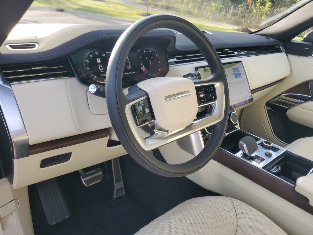 Used 2023 Land Rover Range Rover SE AWD/4WD image 15