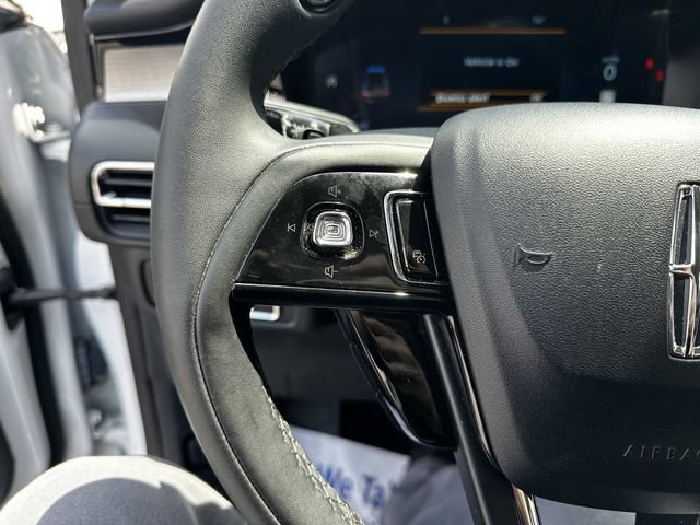 Certified 2023 Lincoln Corsair AWD w/ Equipment Group 101A image 28