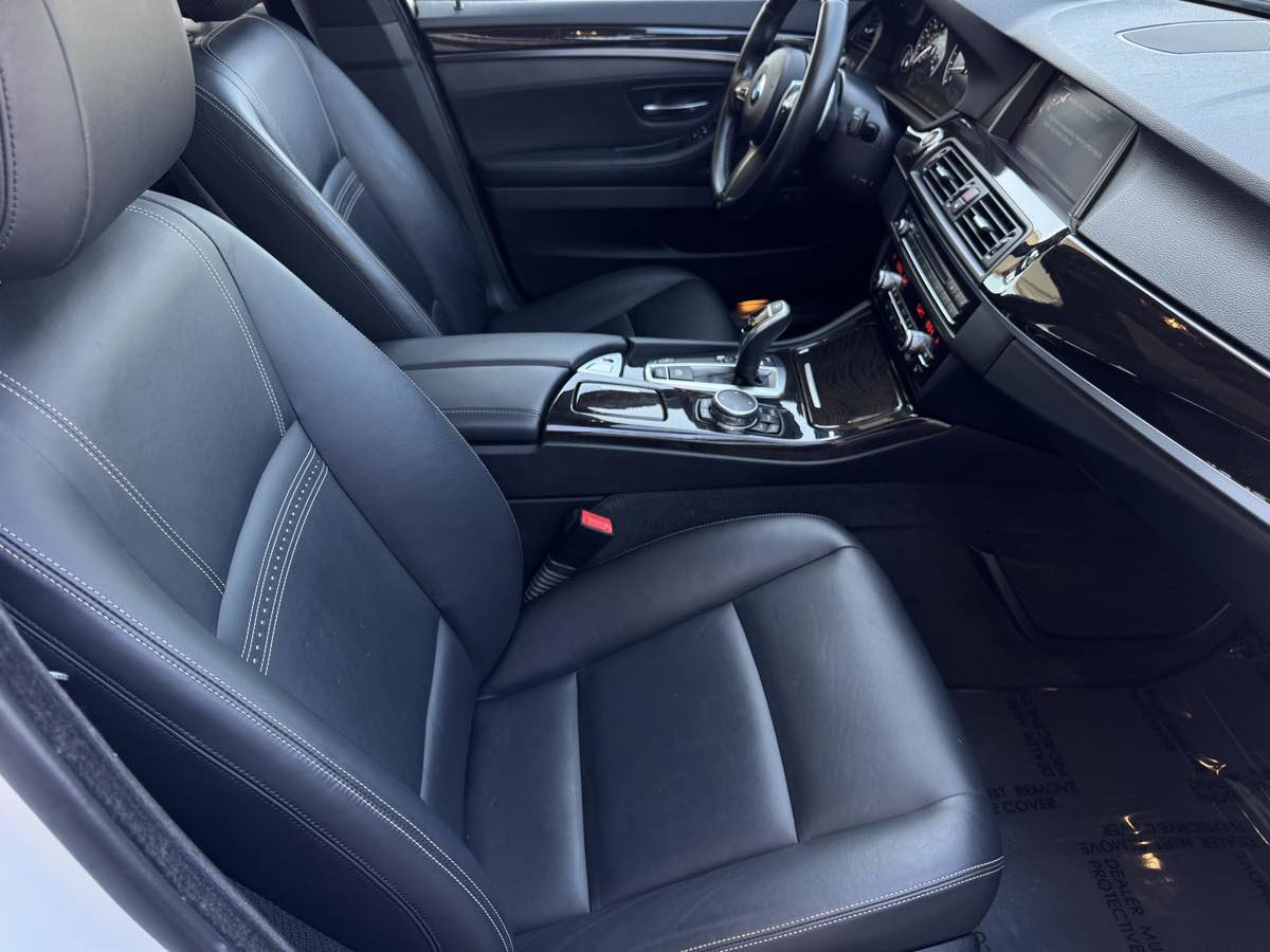Used 2016 BMW 535i Sedan RWD image 21