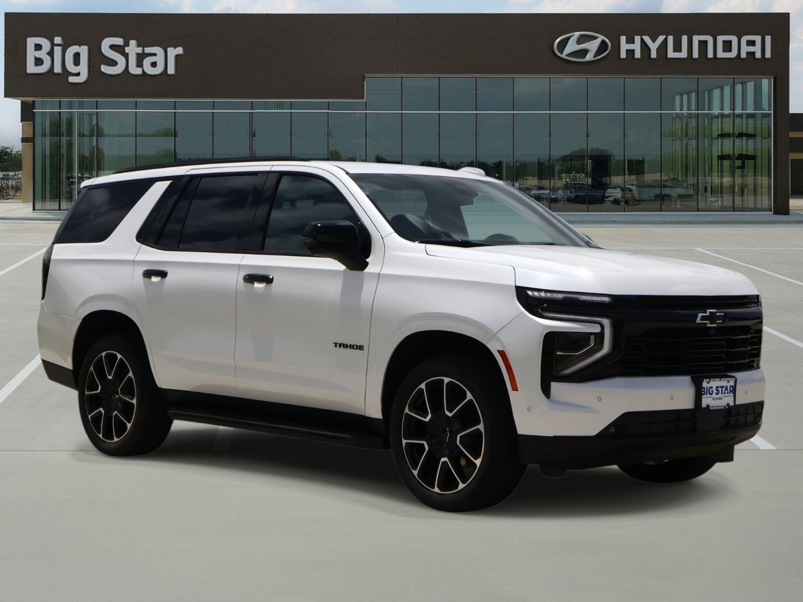 Used 2025 Chevrolet Tahoe RST w/ Comfort Package RWD image 6