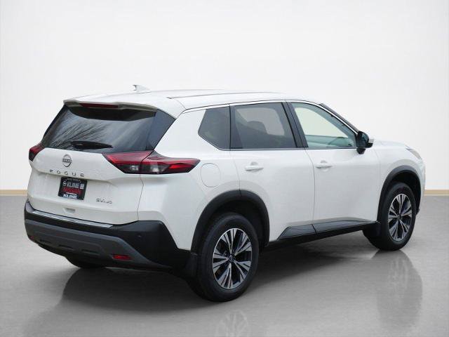 Certified 2023 Nissan Rogue SV image 3