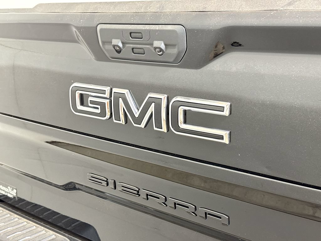 New 2026 GMC Sierra 1500 AT4 w/ AT4 Premium Package AWD/4WD image 18