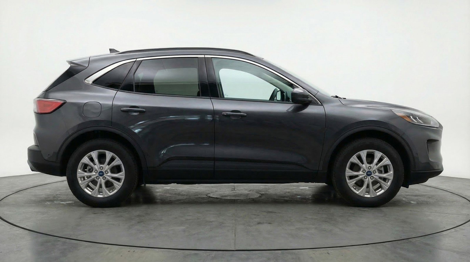 Used 2024 Ford Escape Active FWD image 11