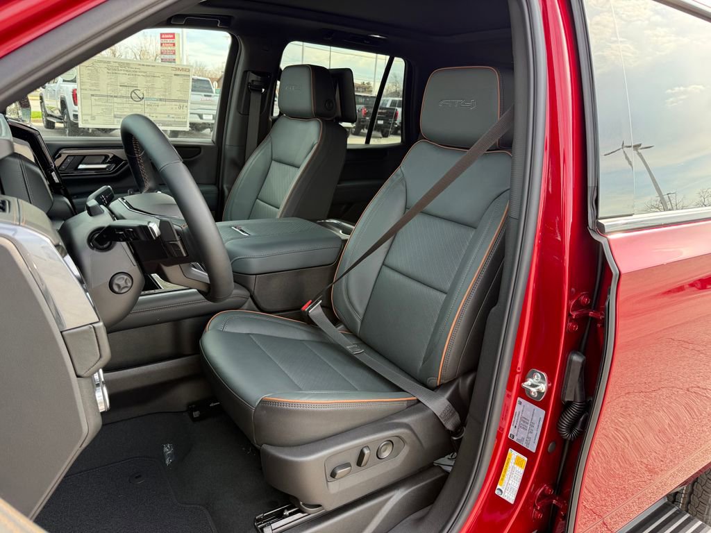 New 2026 GMC Yukon AT4 w/ AT4 Premium Plus Package image 12