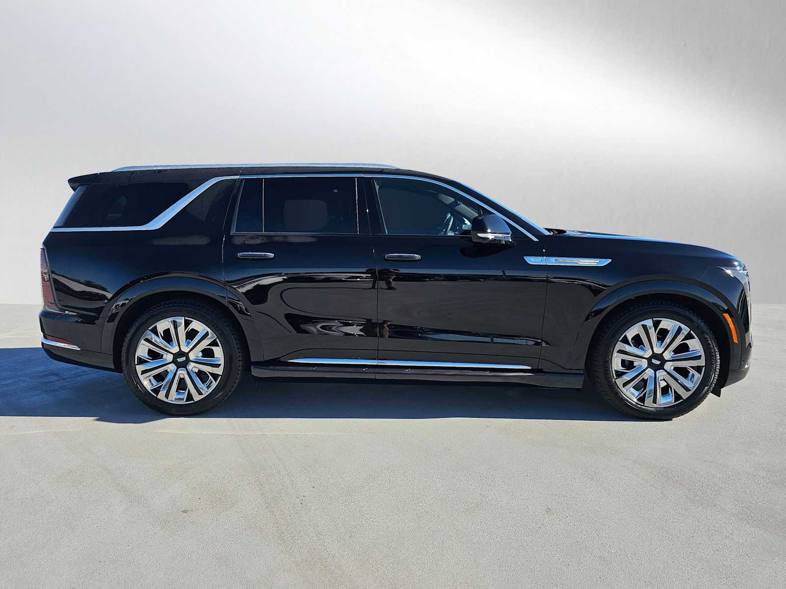 New 2026 Cadillac Escalade IQL Luxury w/ LPO, Radiant Package AWD/4WD image 2