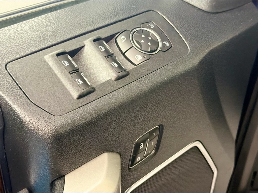 Used 2019 Ford F150 Lariat AWD/4WD image 18