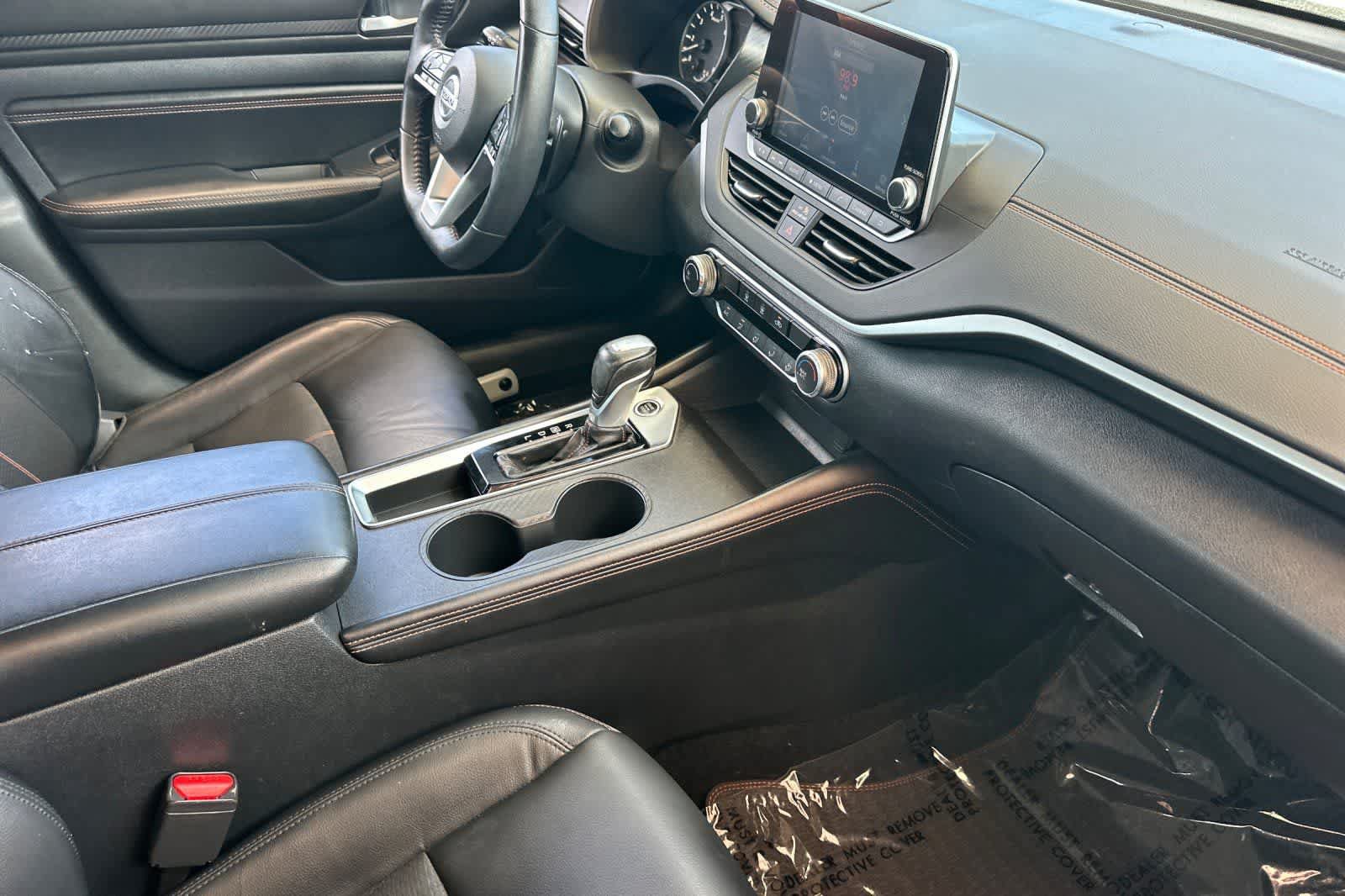 Used 2020 Nissan Altima 2.5 SR FWD image 17