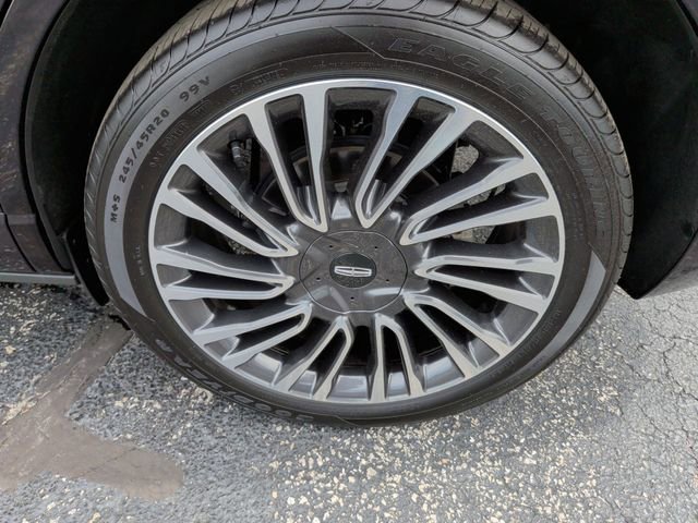 Used 2020 Lincoln Corsair Reserve w/ Equipment Group 201A AWD/4WD image 33