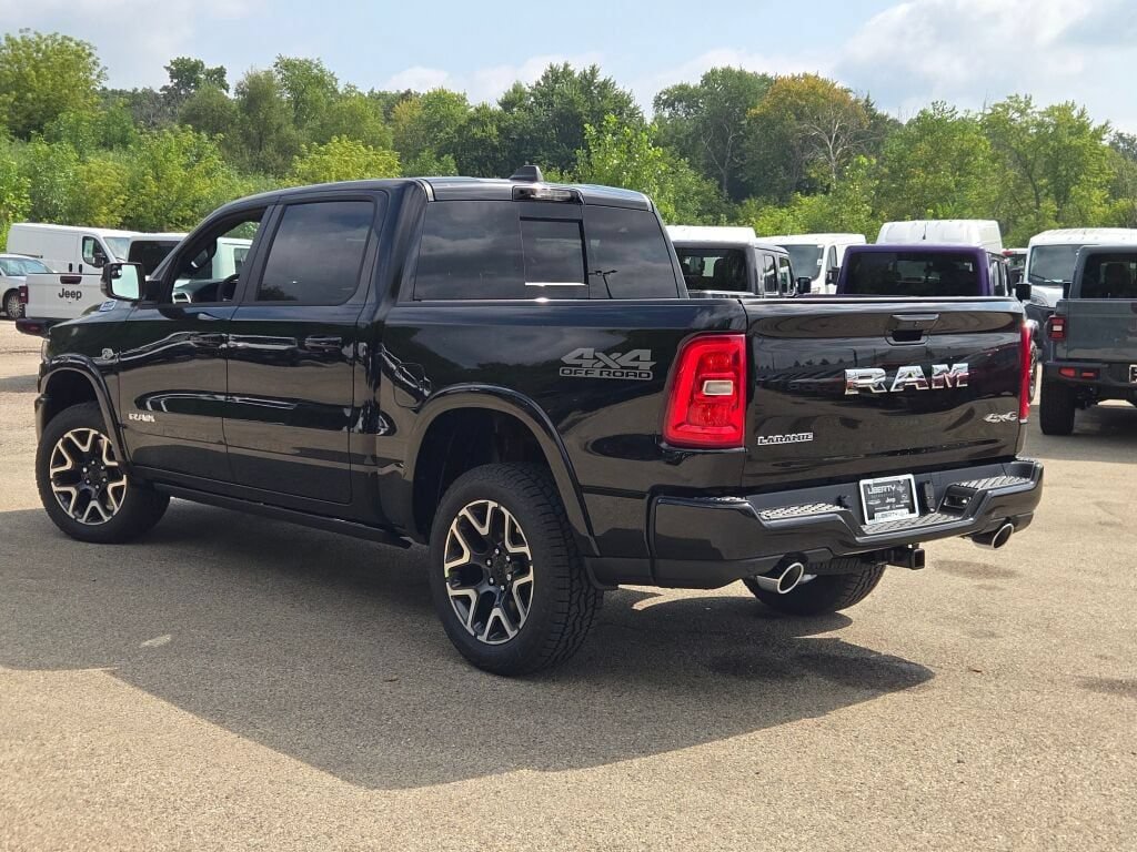 New 2027 RAM 1500 Laramie AWD/4WD image 13