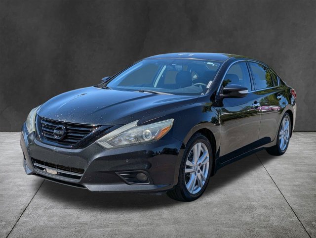 Used 2016 Nissan Altima 3.5 SL w/ 3.5 Technology Package FWD image 9