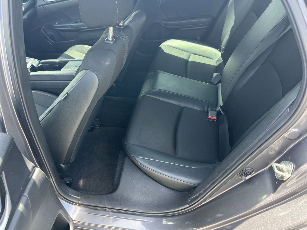 Used 2019 Honda Civic Sport image 32
