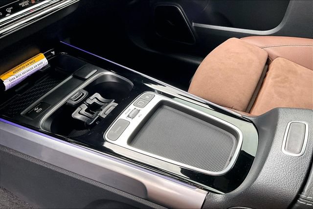 Used 2025 Mercedes-Benz GLB 250 image 7