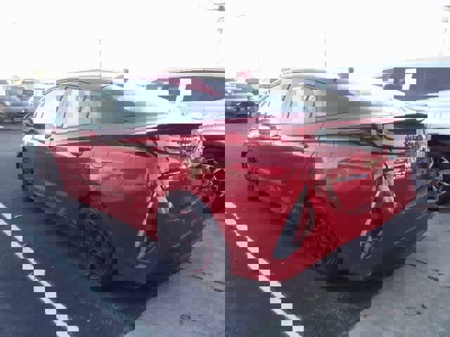 Used 2020 Toyota Prius Prime Limited image 6