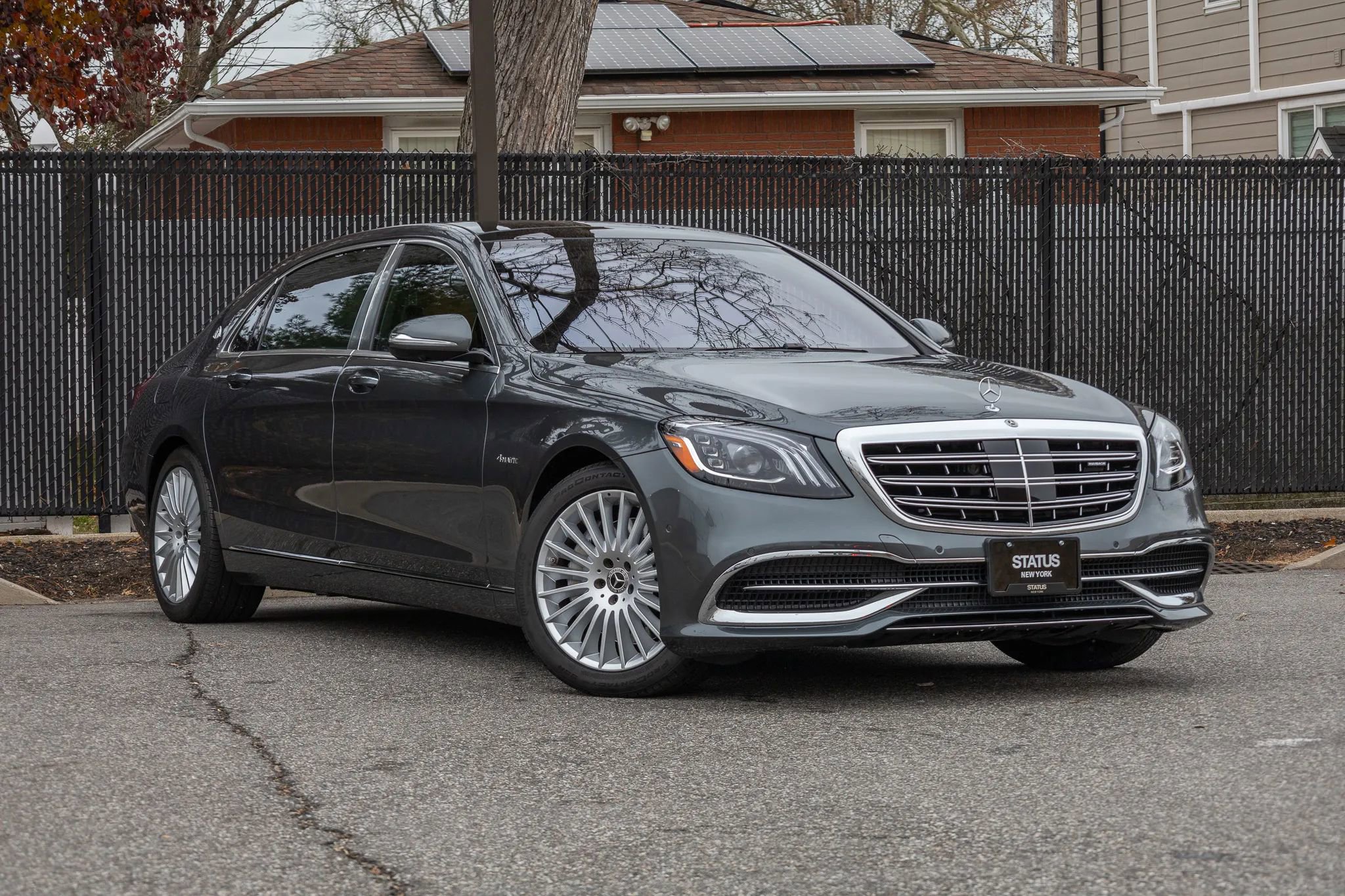 Used 2018 Mercedes-Benz Maybach S 560 4MATIC image 2