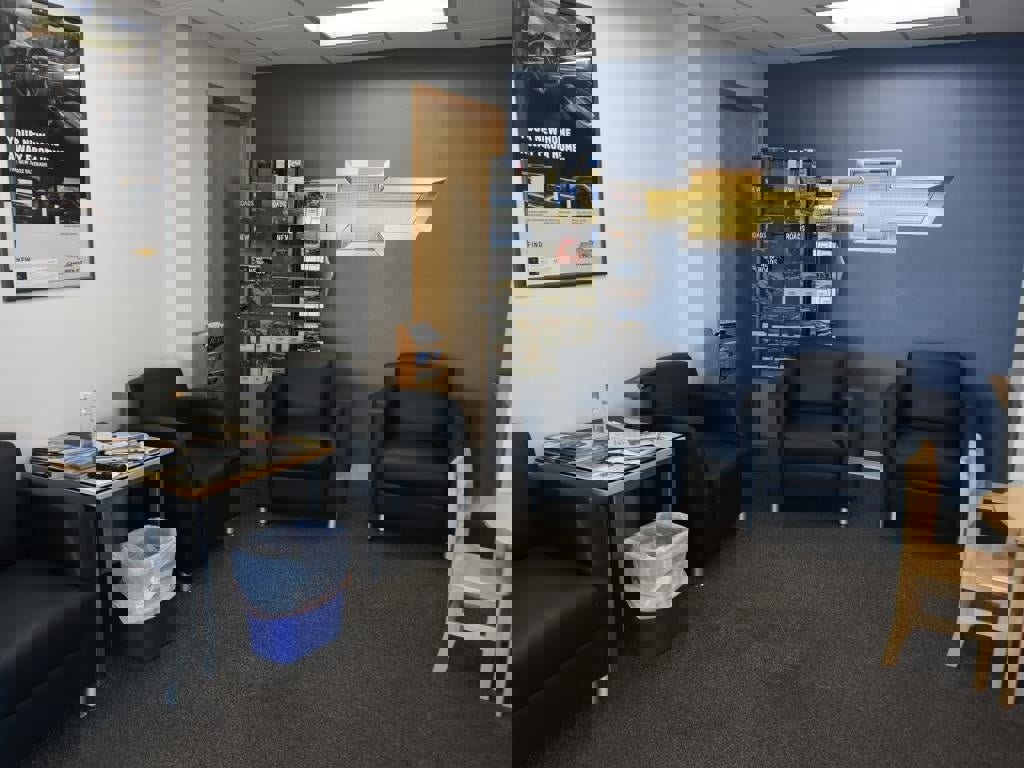 New 2026 Chevrolet Equinox LT w/ Convenience Package II image 13