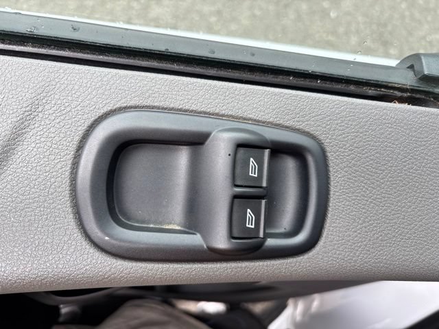 Used 2023 Ford Transit 350 DRW RWD image 9