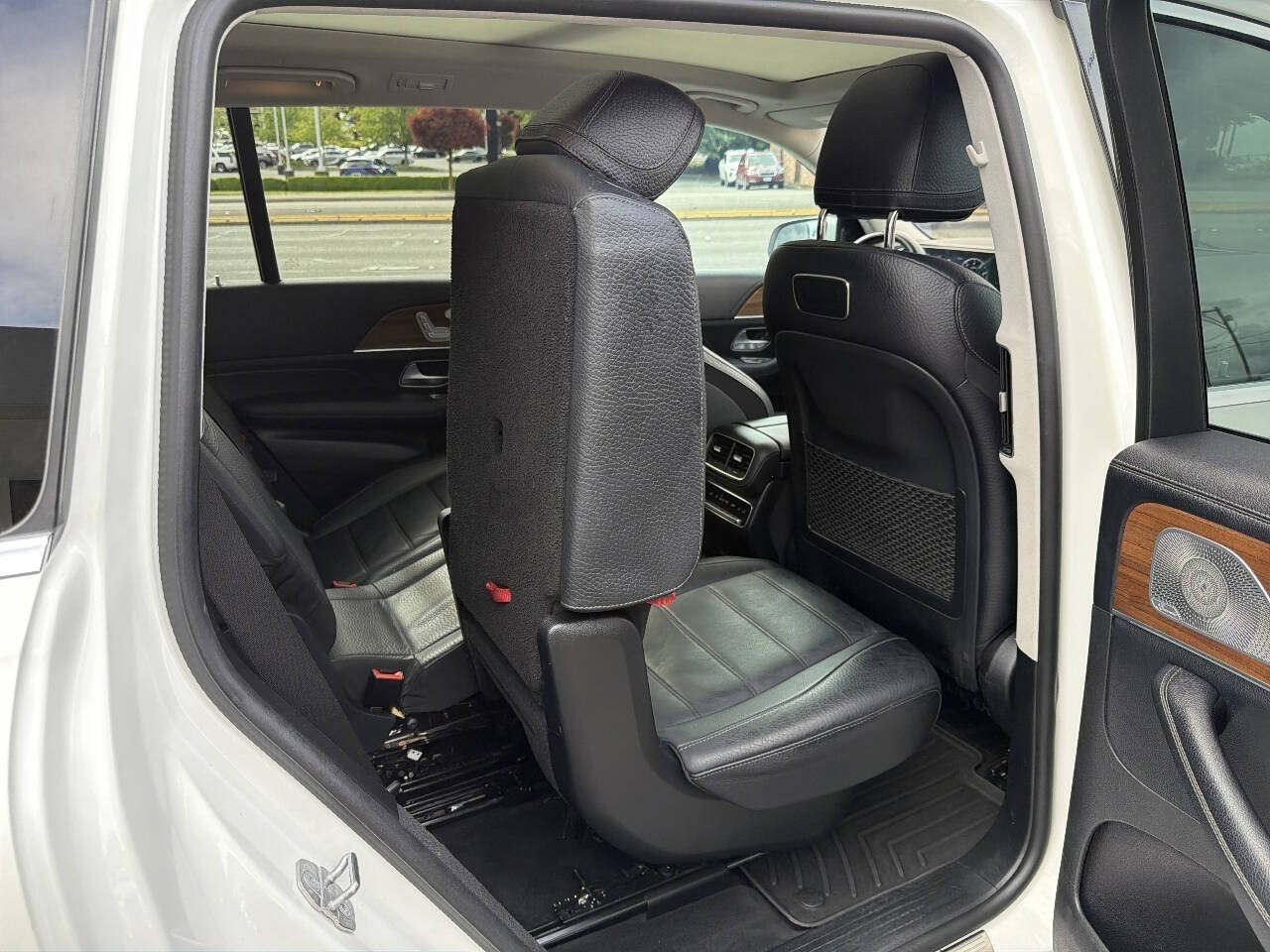 Used 2020 Mercedes-Benz GLS 580 4MATIC image 32