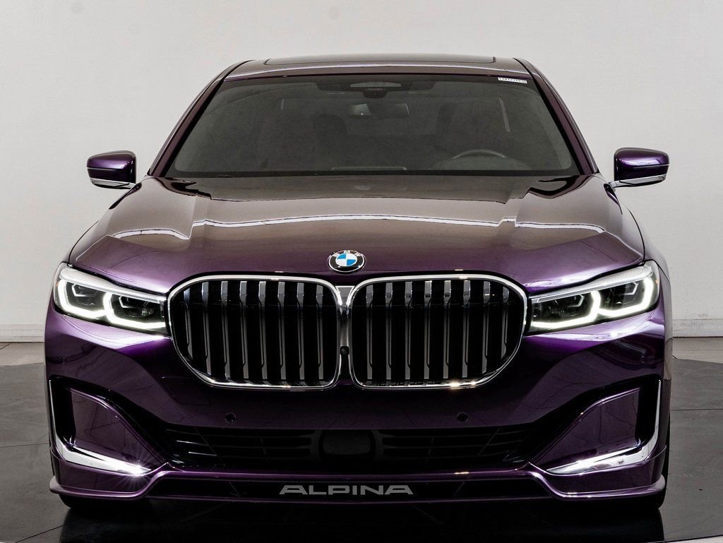 Certified 2022 BMW ALPINA B7 xDrive w/ Luxury Rear Seating Package image 2