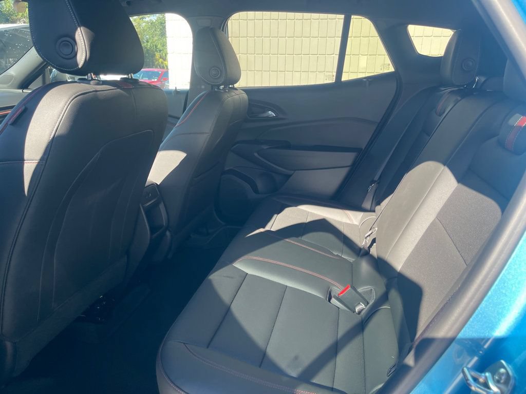 Used 2026 Chevrolet Trax RS w/ Sunroof Package FWD image 13